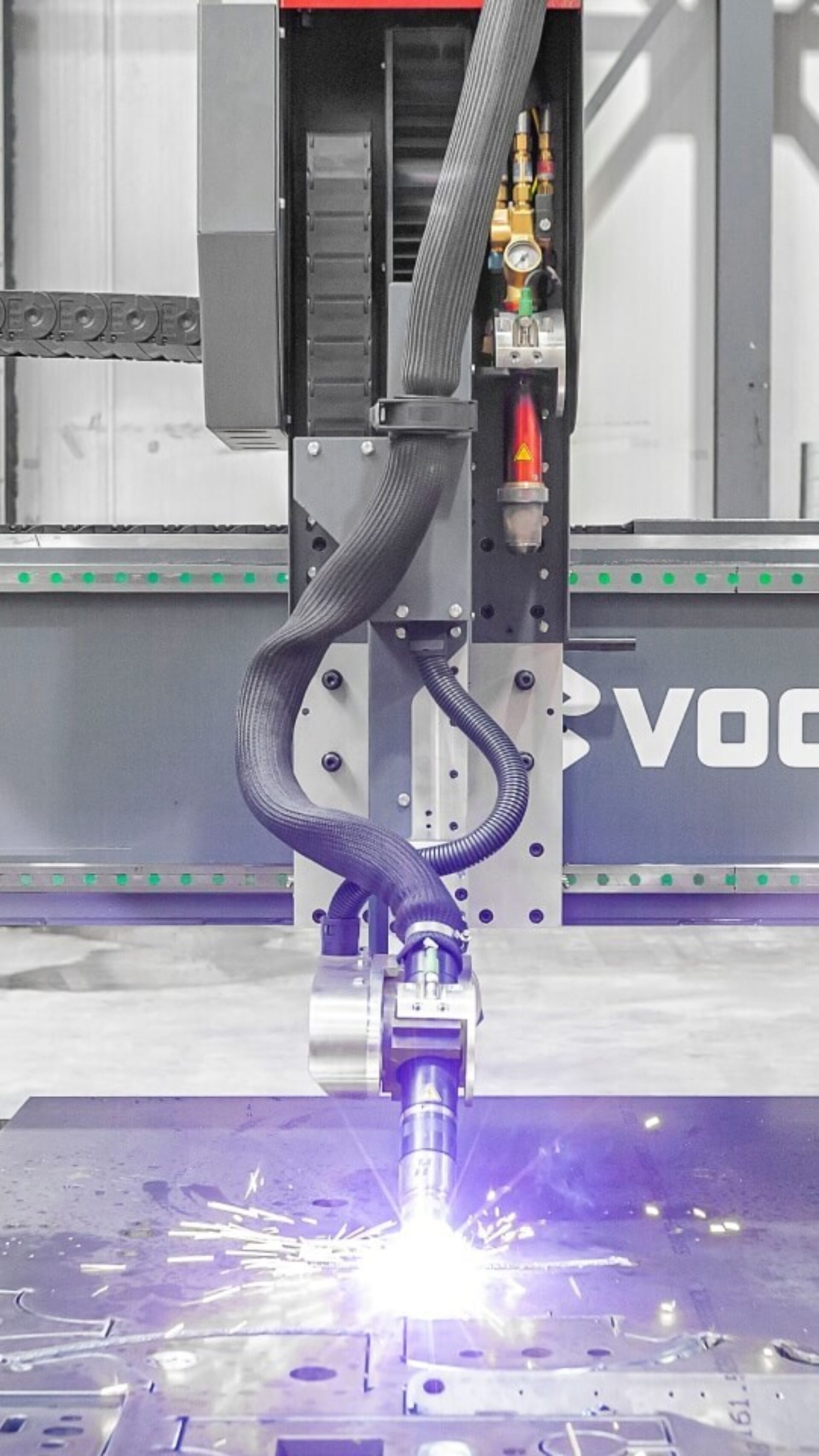 V310 bevel head